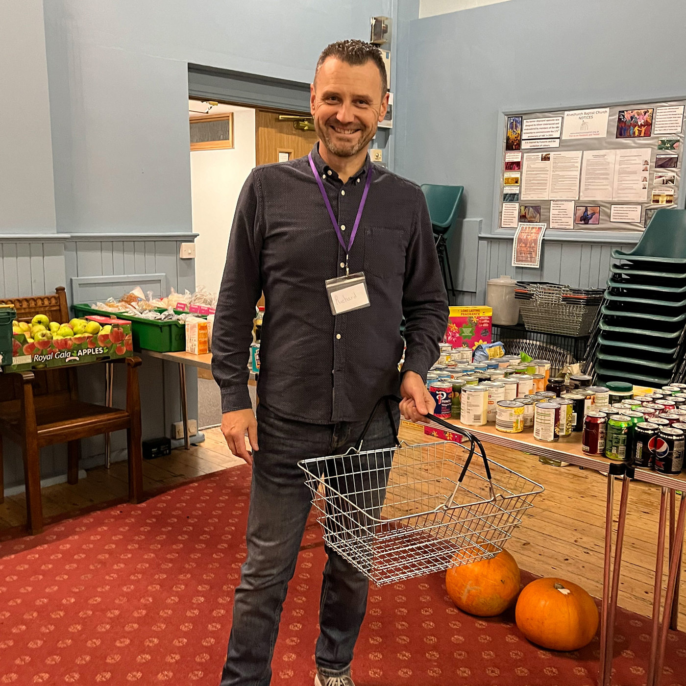 Volunteering in food bank